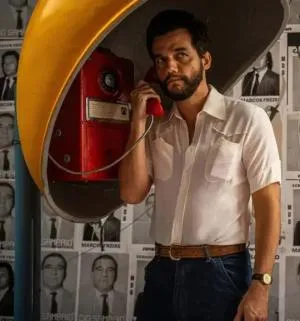 O Agente Secreto: a versão brasileira de James Bond. Tema: a ditadura militar, de novo.