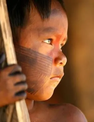crianca indigena
